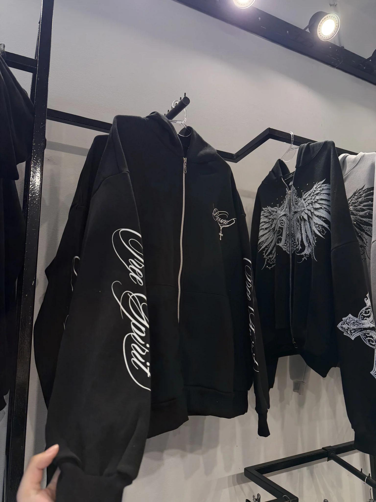 Campera Blessed