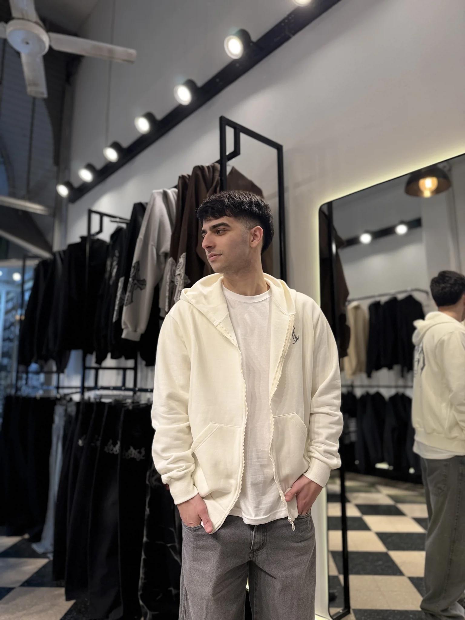 Hoddie Mystic