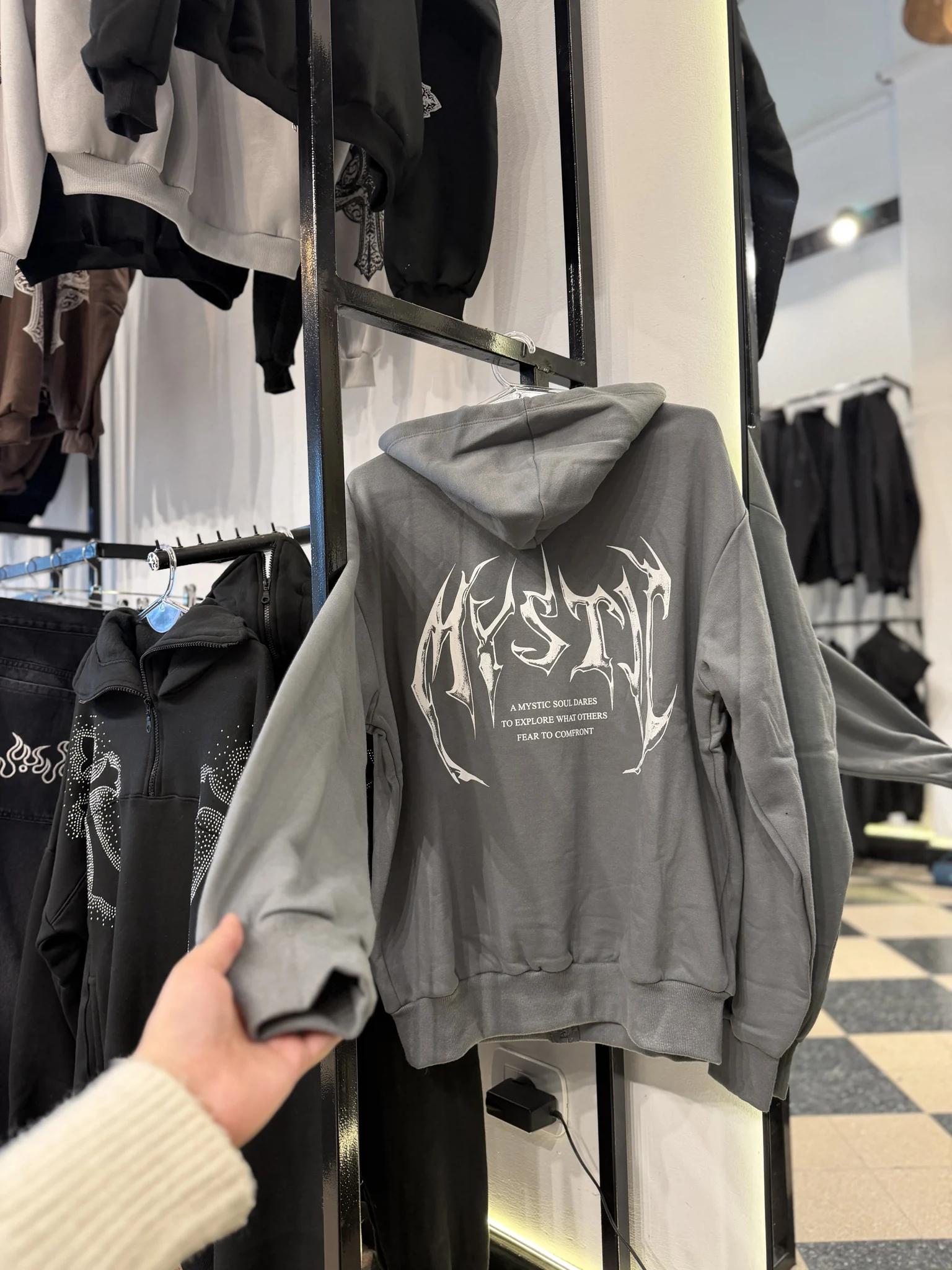 Hoddie Mystic