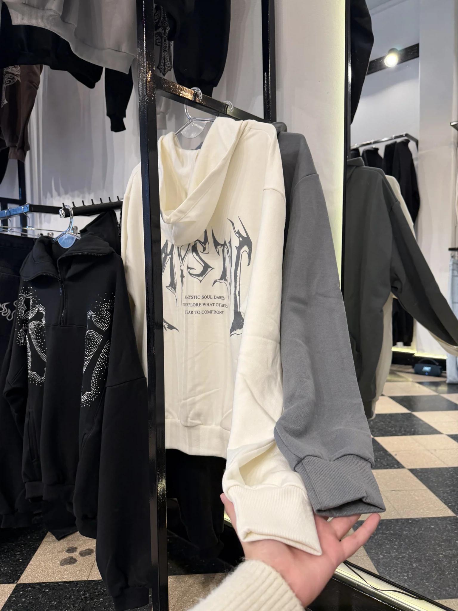 Hoddie Mystic