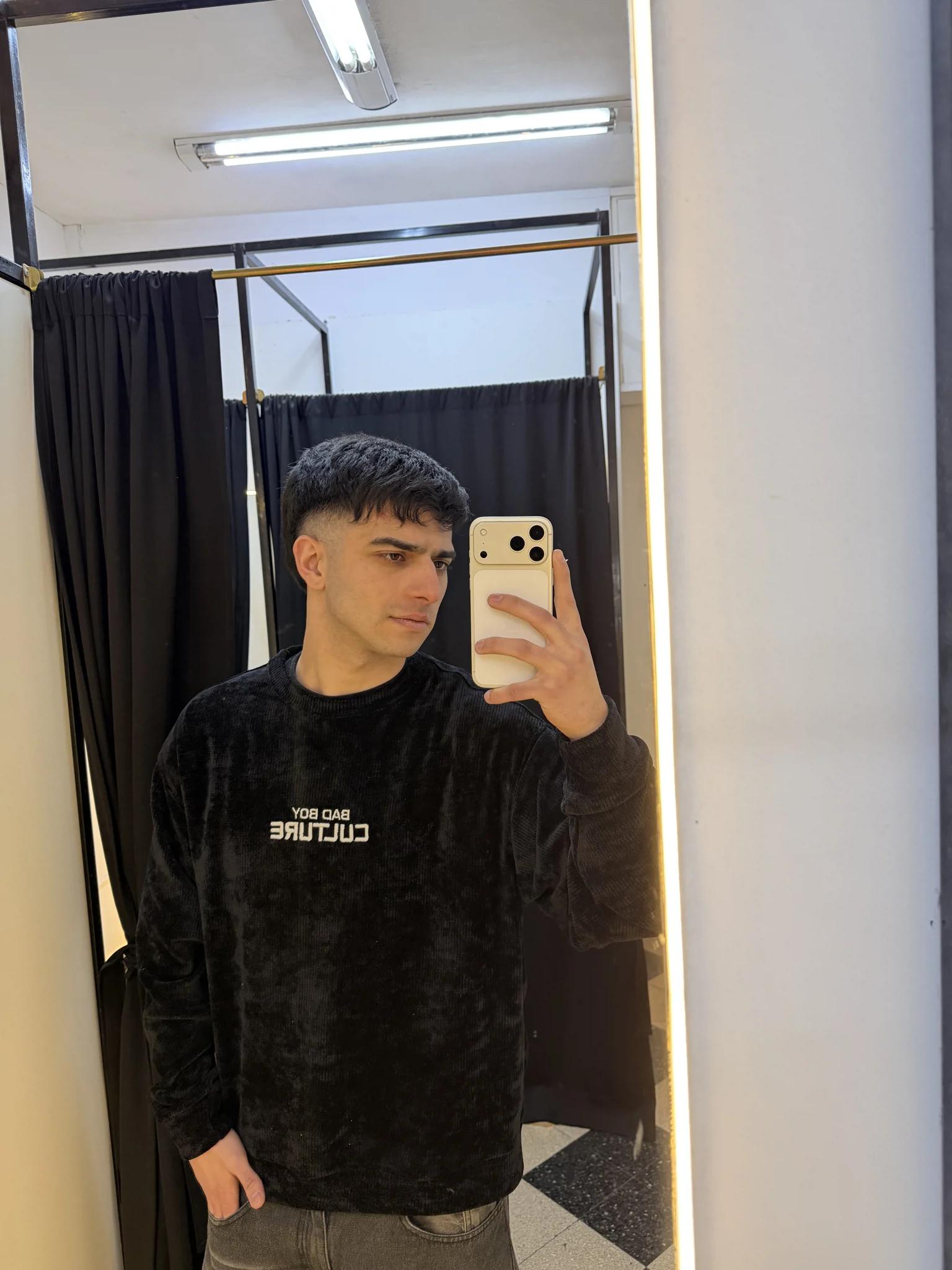 Sweatter “LEGACY”