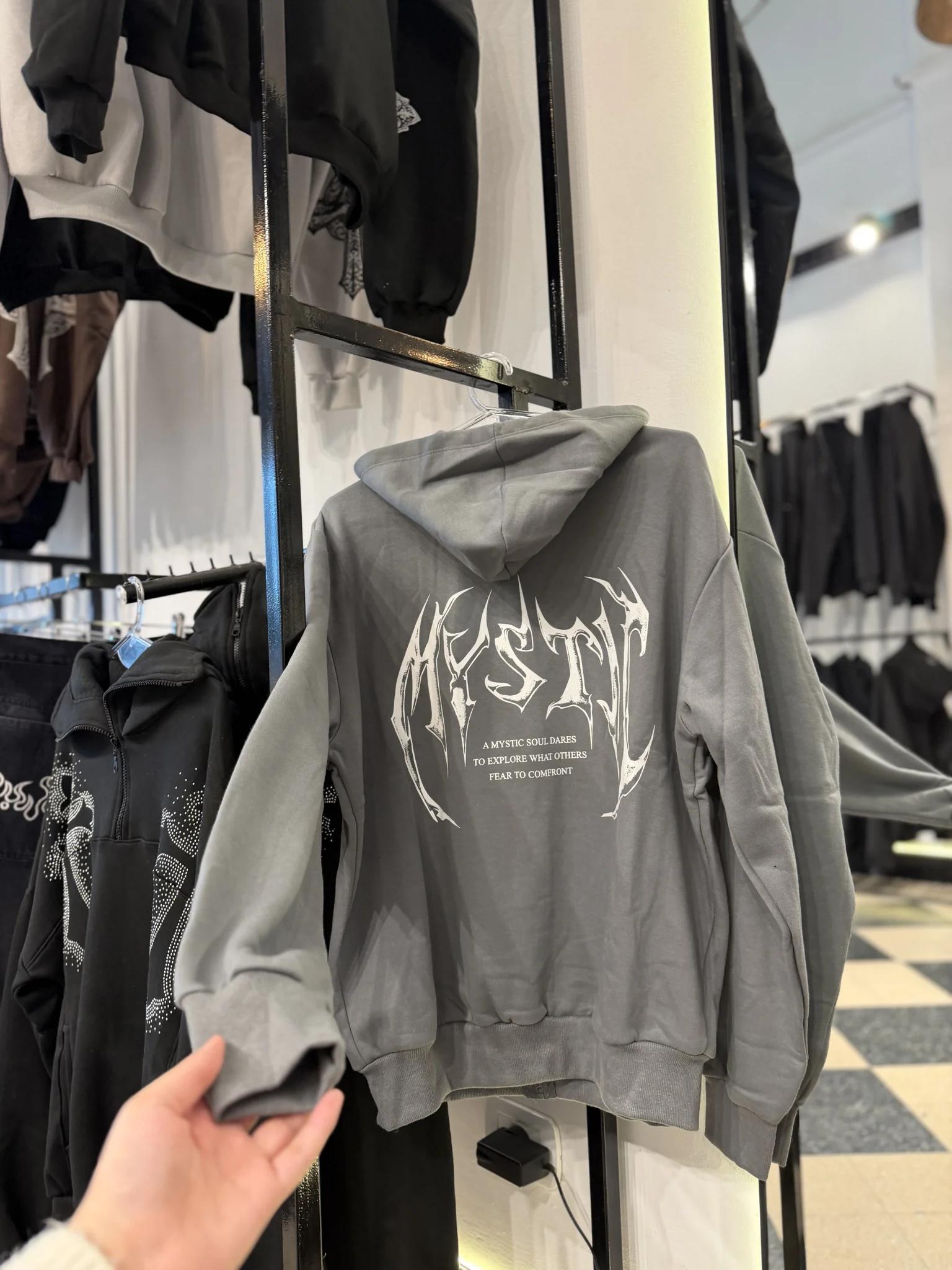 Hoddie Mystic