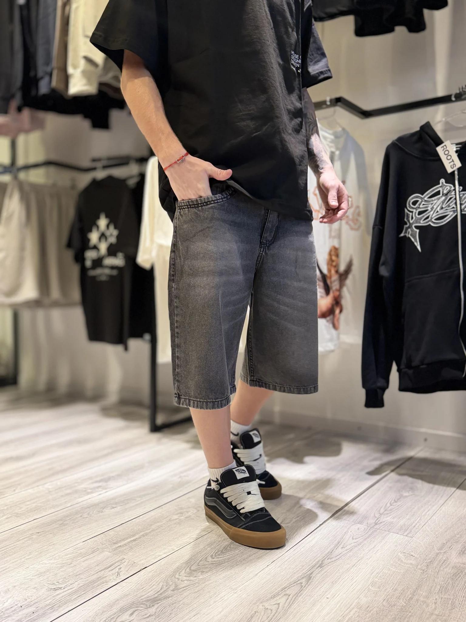 Bermuda Baggy Gris Gastada