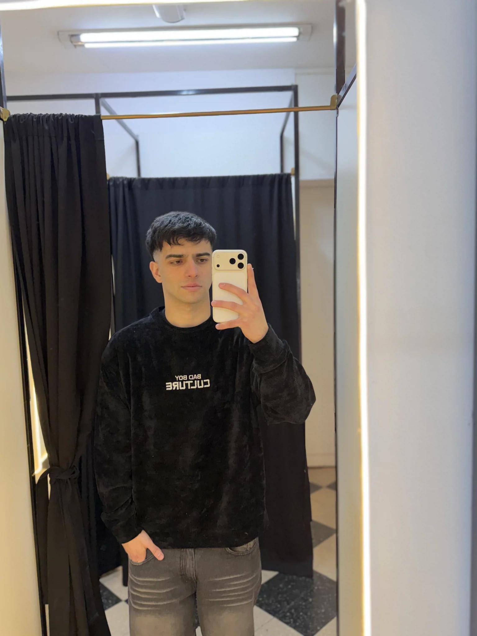 Sweatter “LEGACY”
